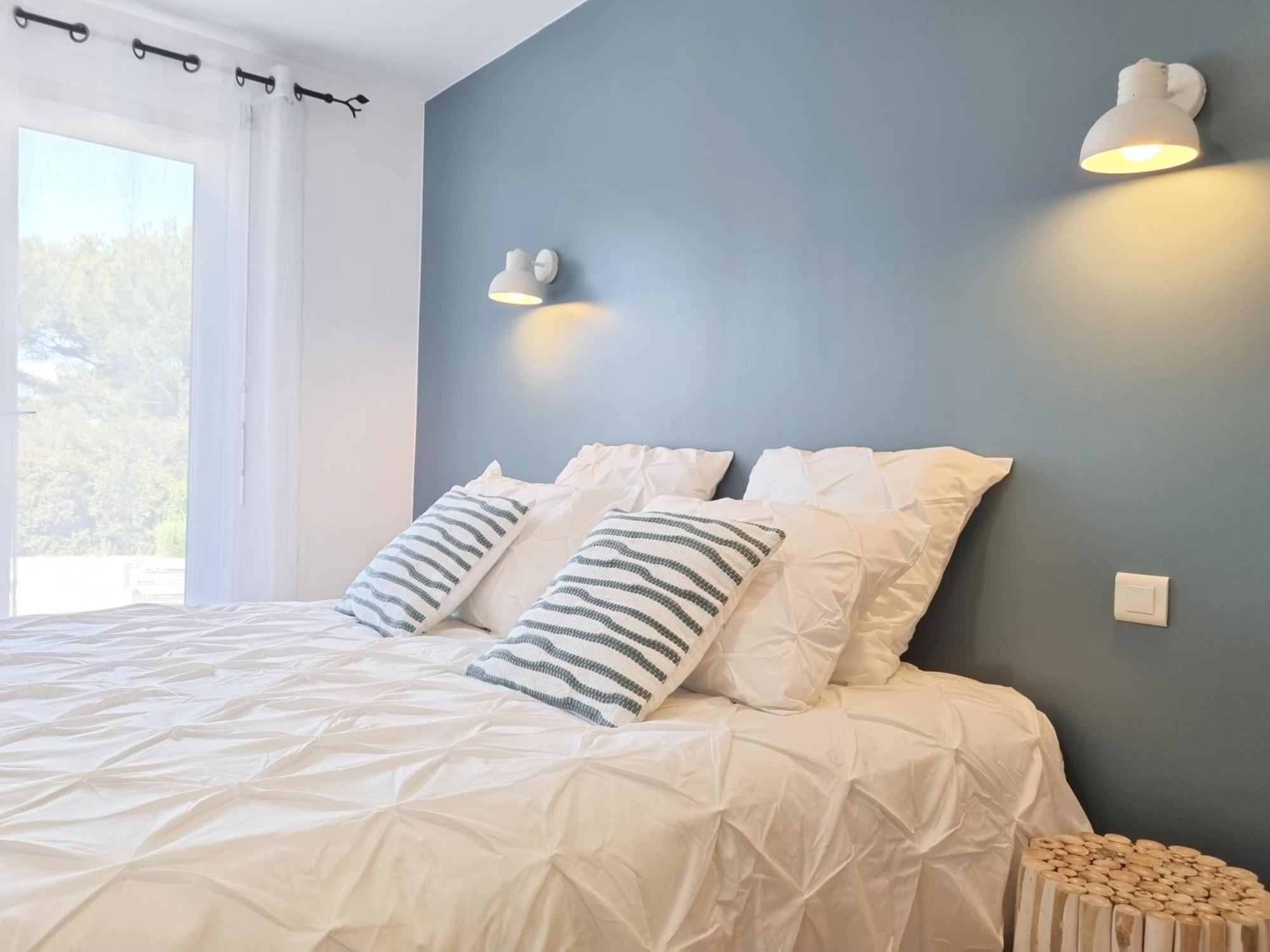 페른느 레 퐁텐느 Cosy En Provence - Piscine Chauffee De Mai A Septembre B&B 객실 사진
